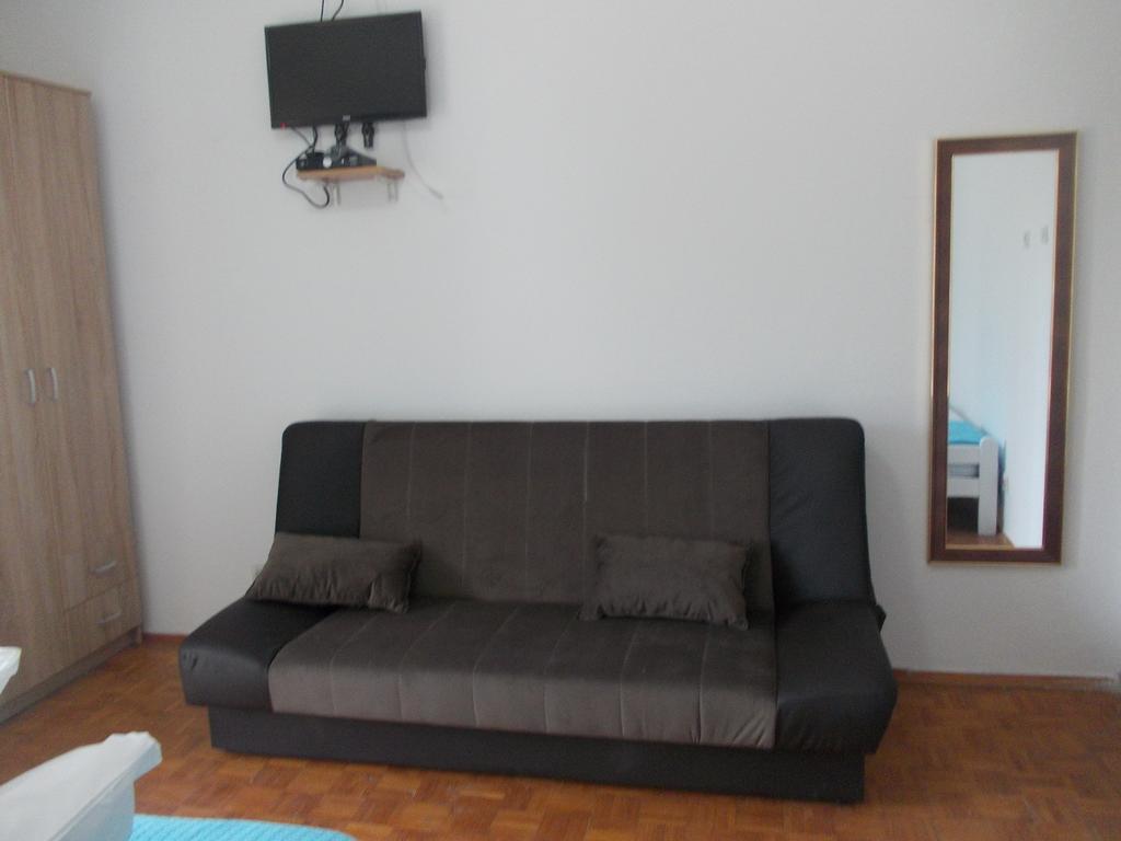 Apartments Idolga 巴尔 客房 照片