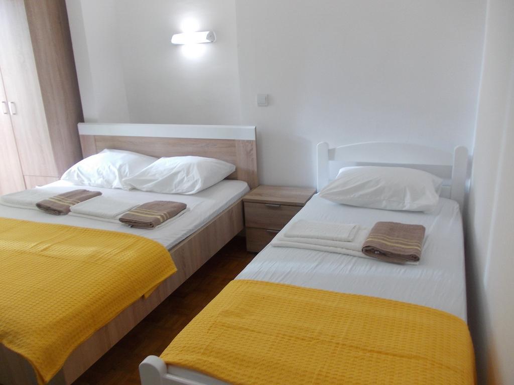 Apartments Idolga 巴尔 客房 照片